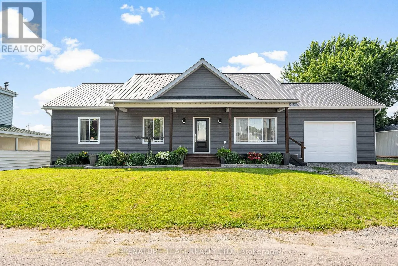 17 MEADOW STREET