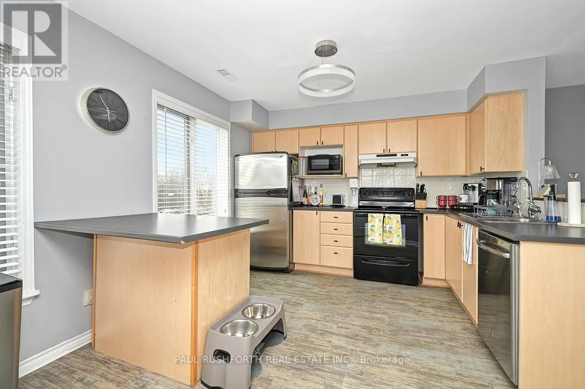 12 - 1701 BLOHM DRIVE