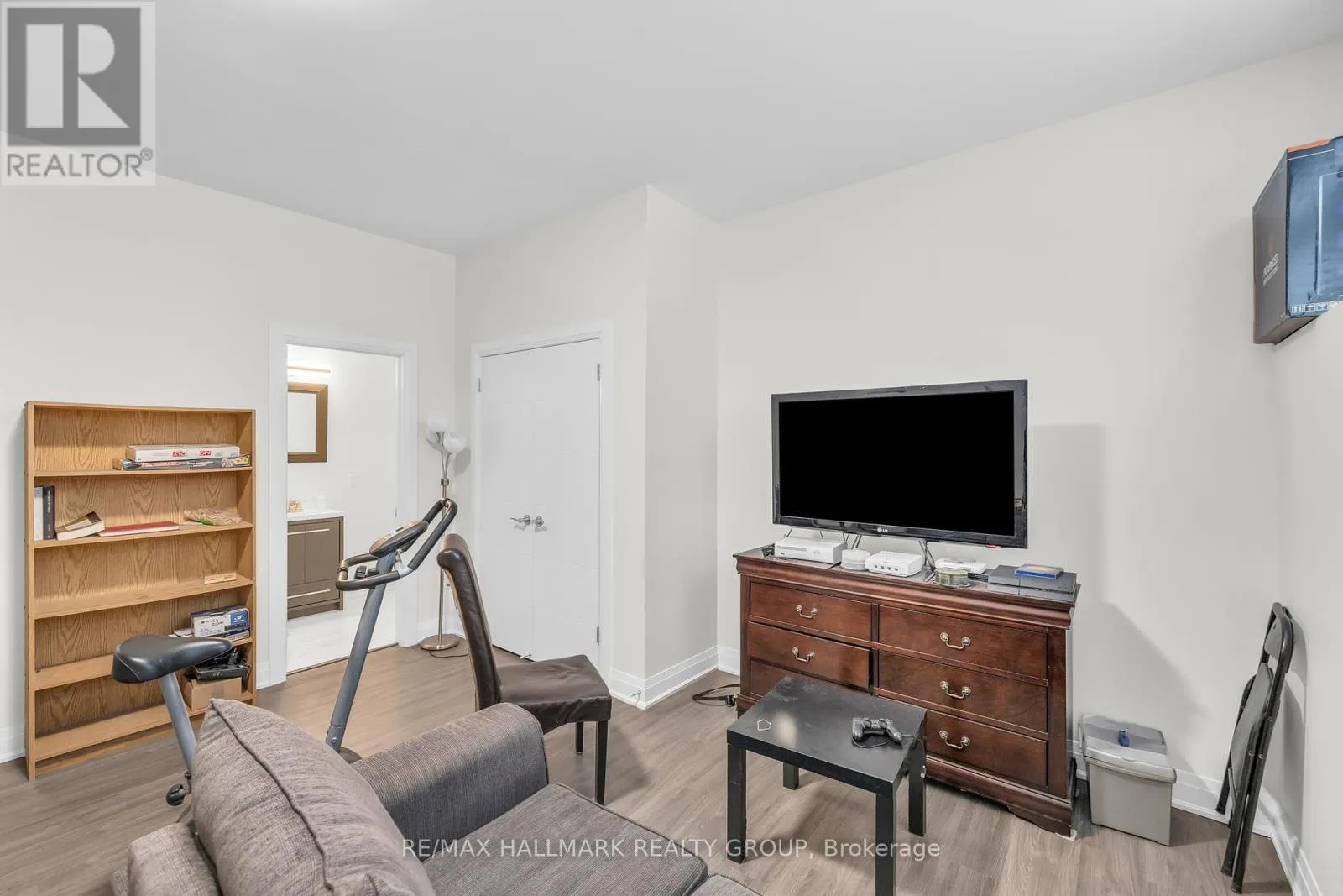 165 LONGPRE STREET