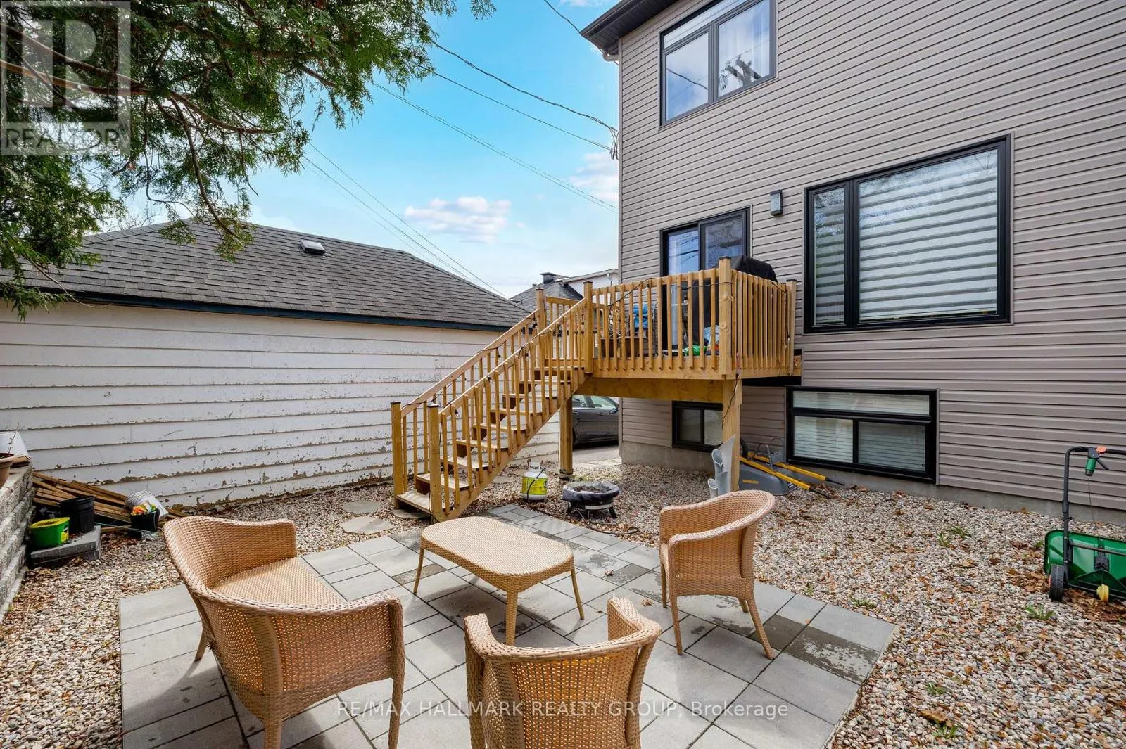 165 LONGPRE STREET