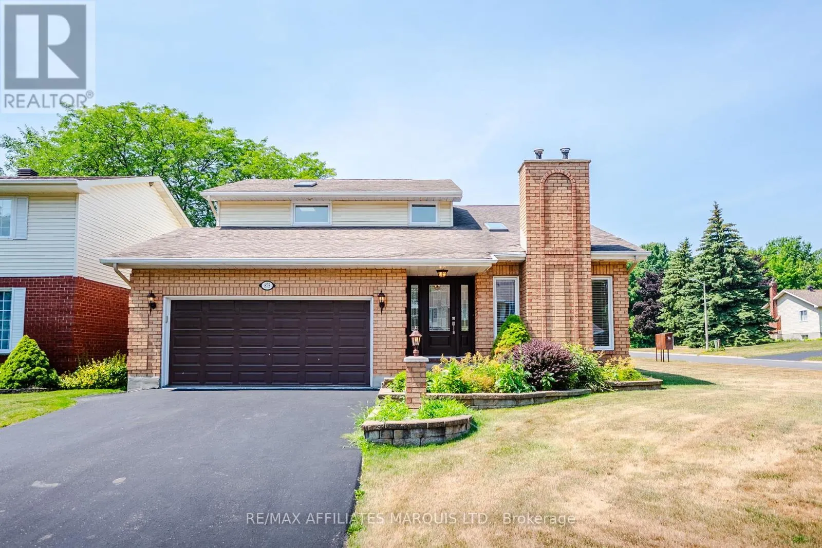 875 KENYON CRESCENT