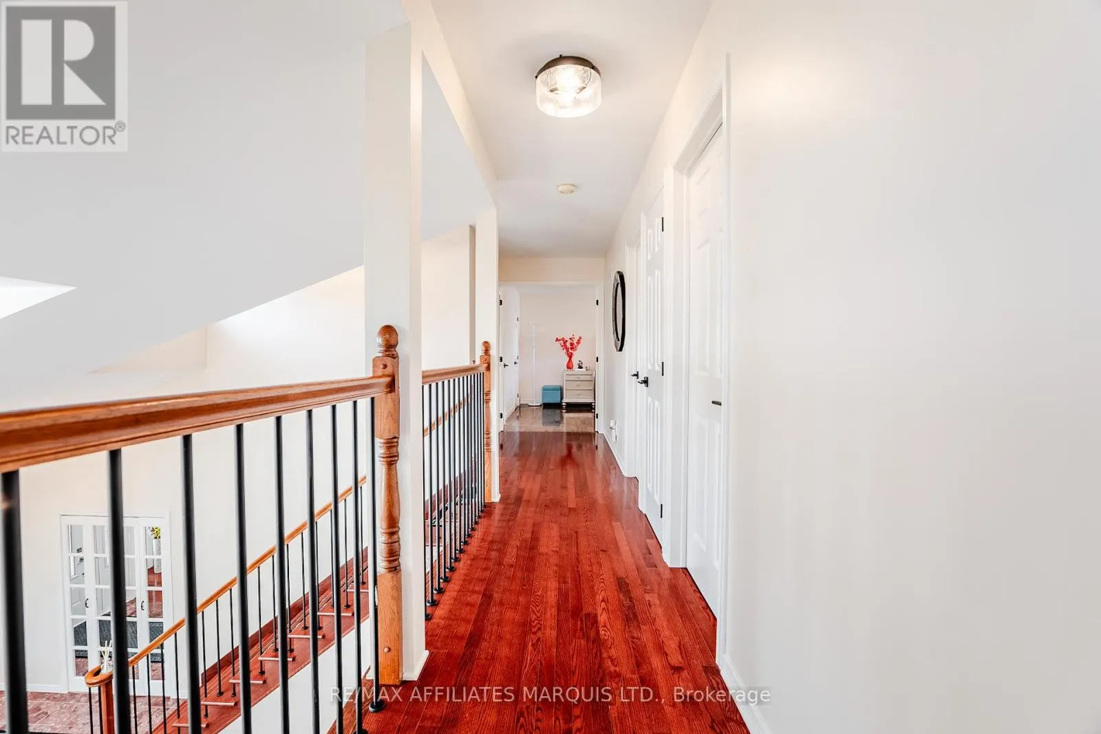 875 KENYON CRESCENT