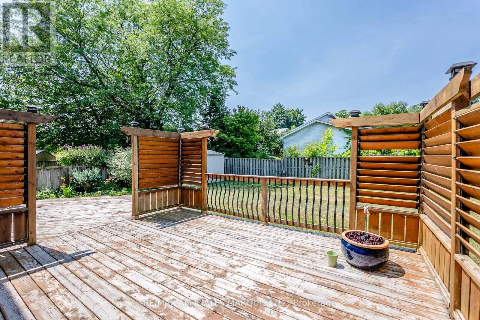 875 KENYON CRESCENT
