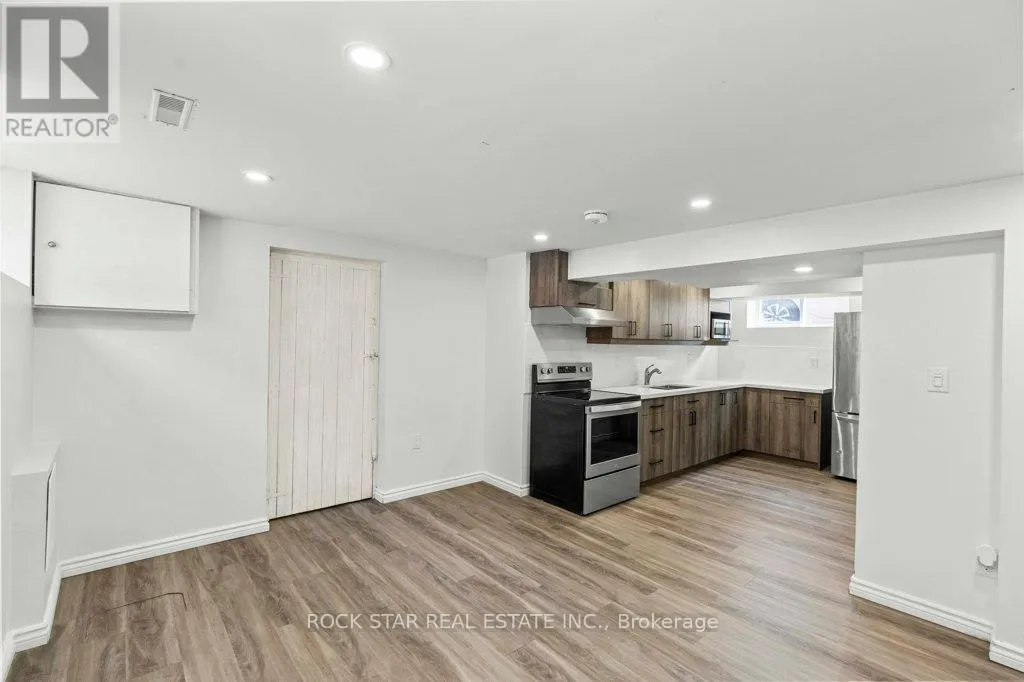 326 EAST 19TH STREET