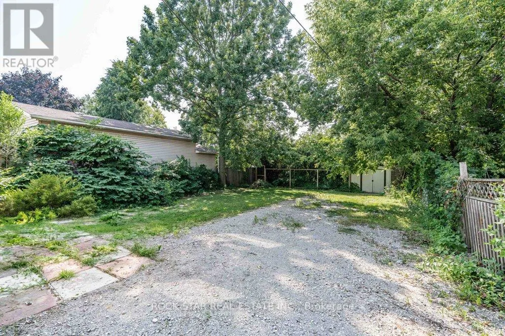 326 EAST 19TH STREET