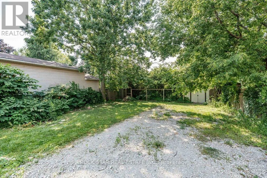 326 EAST 19TH STREET