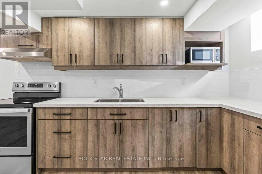 326 EAST 19TH STREET