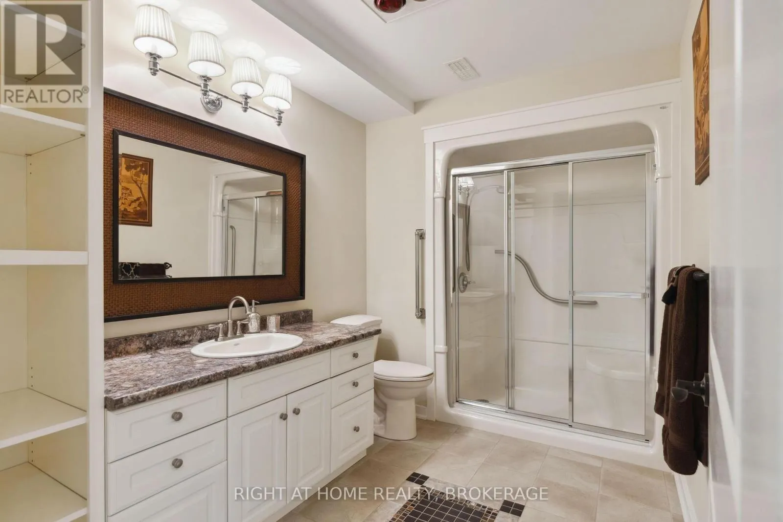 UNIT 17 - 2880 KING STREET, #Unit 17