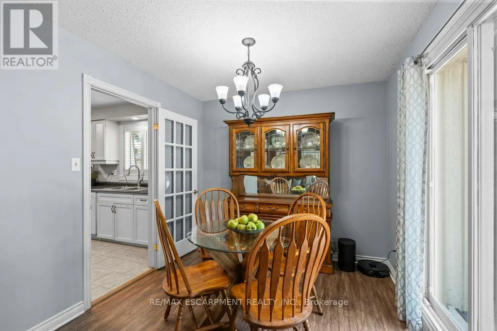 44 CEDARLAND DRIVE