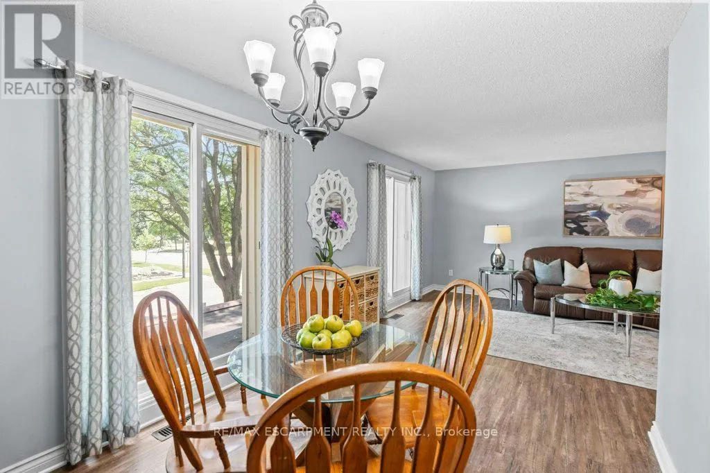 44 CEDARLAND DRIVE
