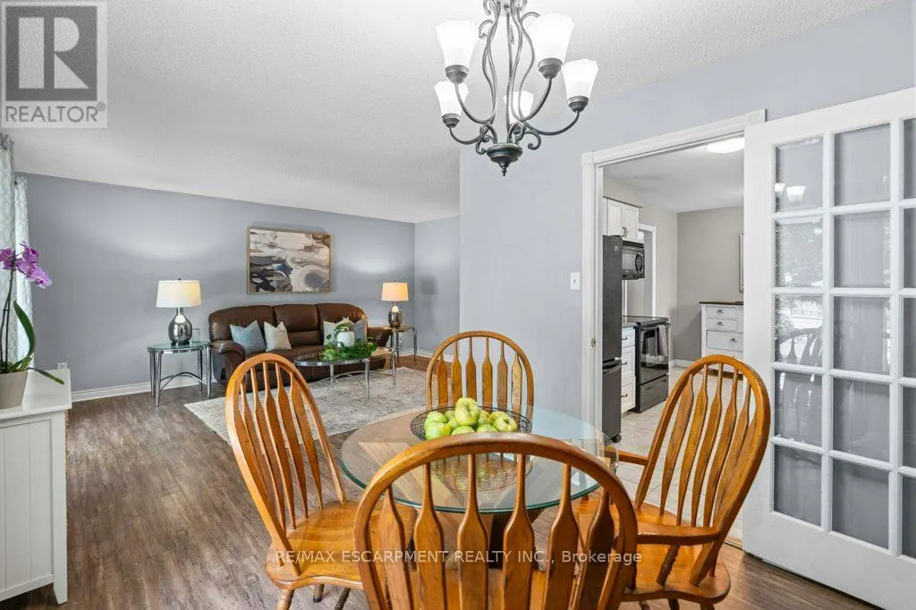 44 CEDARLAND DRIVE