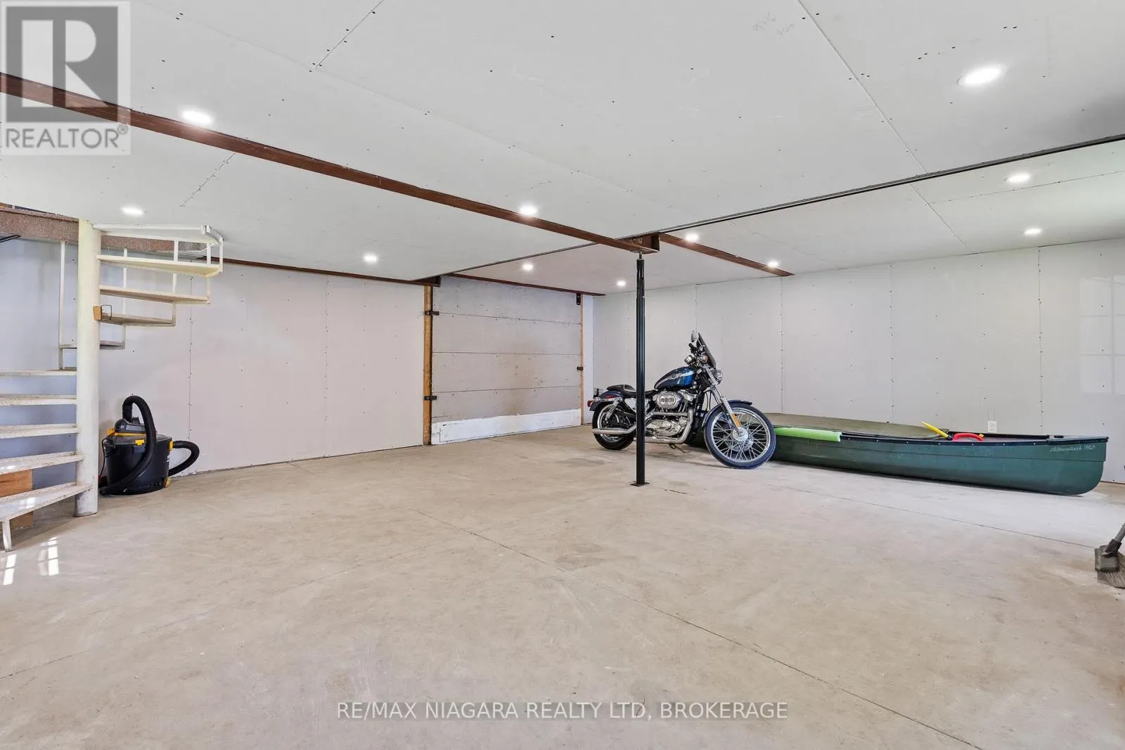 6 VILLELLA ROAD