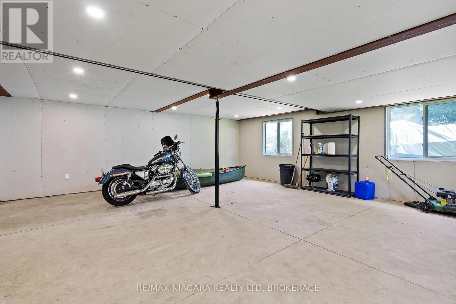 6 VILLELLA ROAD