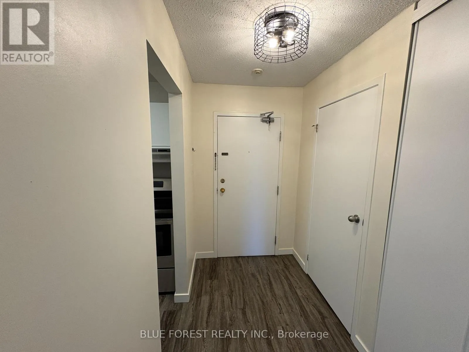 308 - 733 DEVERON CRESCENT, #308
