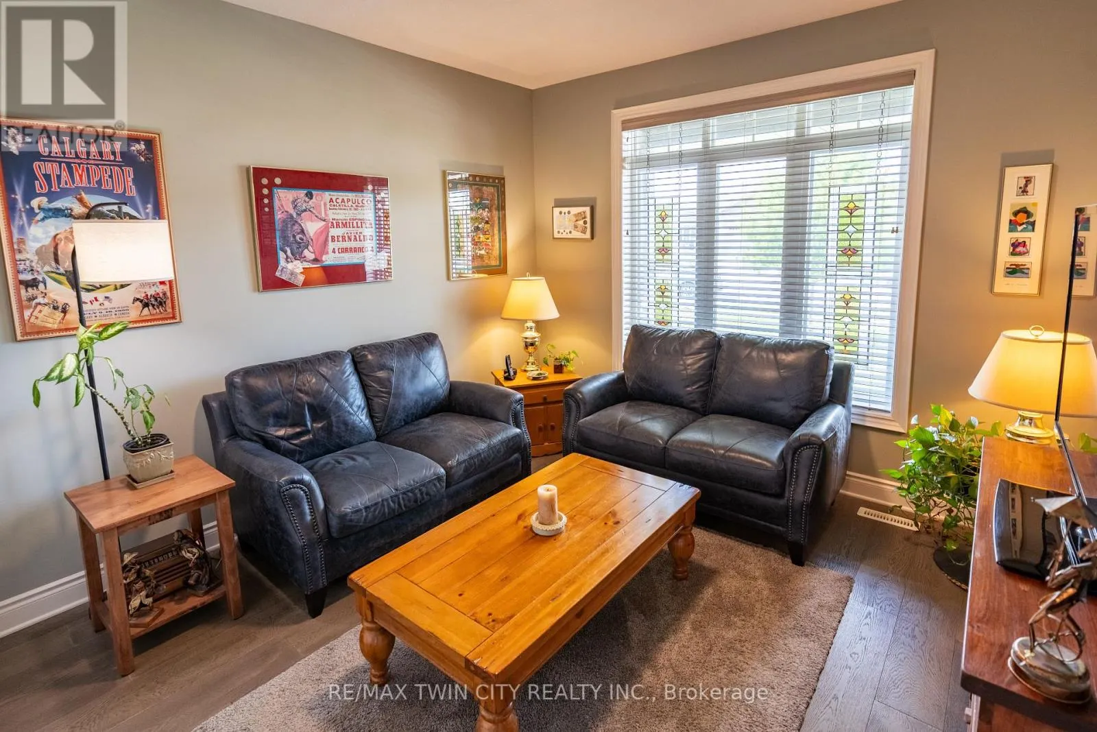 147 ROBIN RIDGE DRIVE