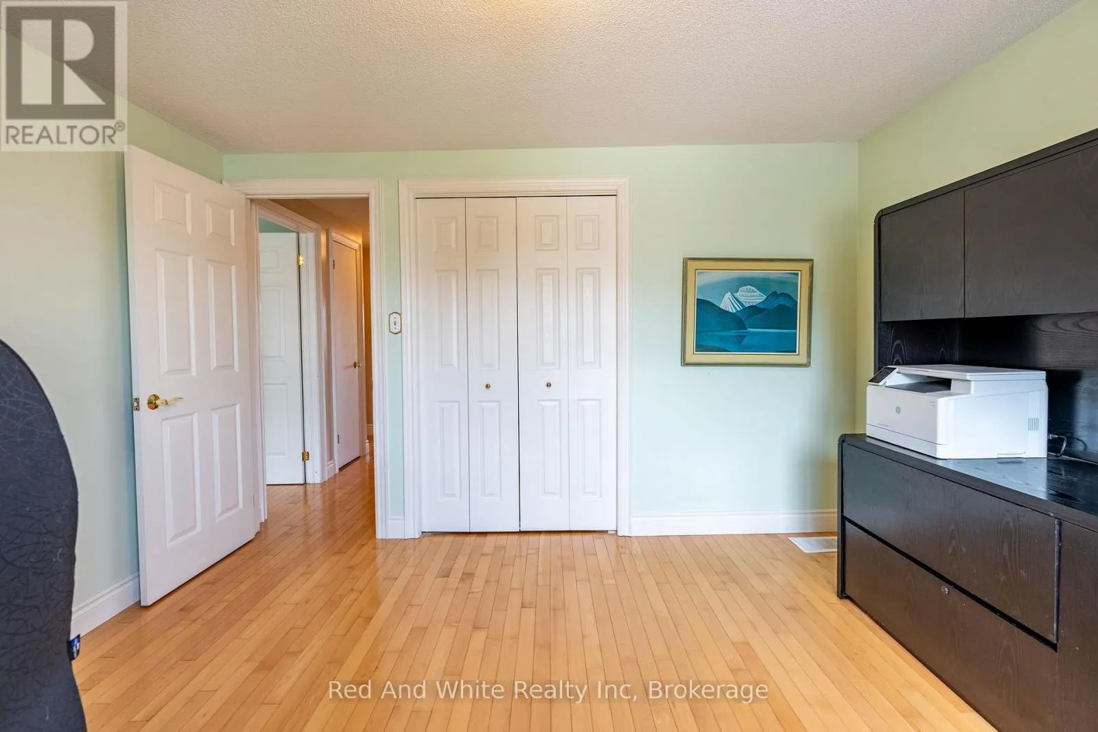 447 OLD CHICOPEE TRAIL