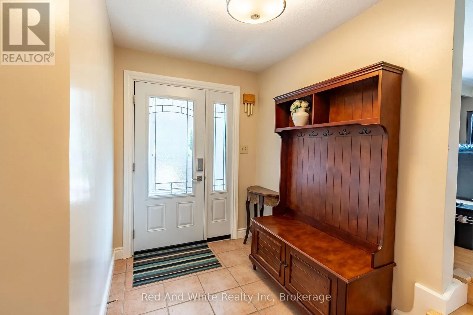 447 OLD CHICOPEE TRAIL