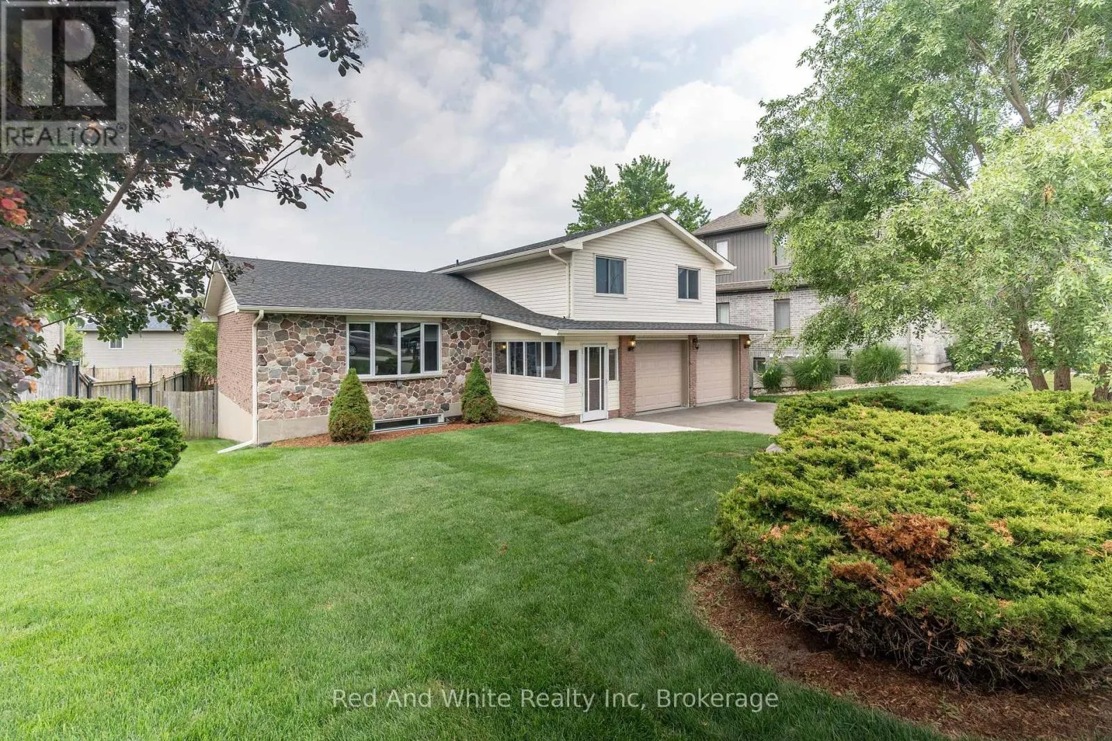 447 OLD CHICOPEE TRAIL
