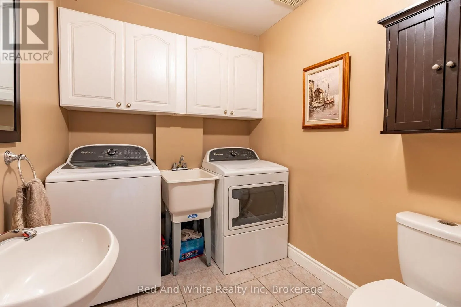 447 OLD CHICOPEE TRAIL