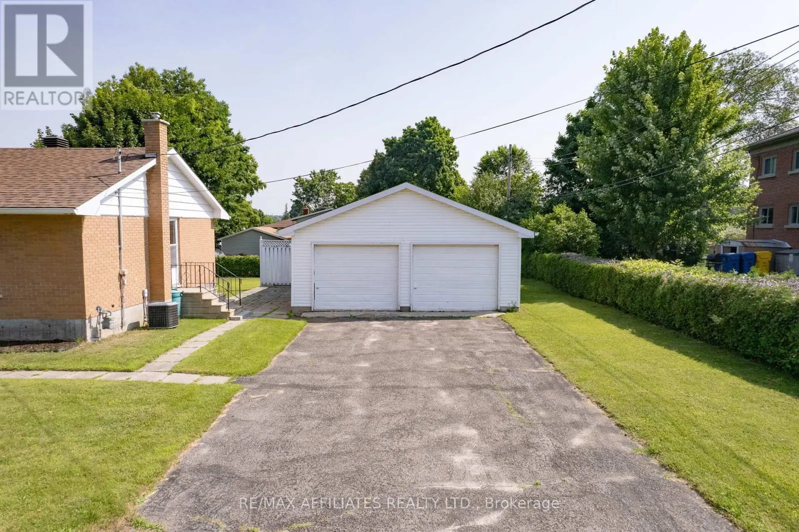 195 ISABELLA STREET