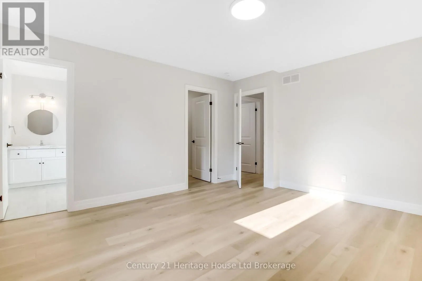 1 - 50 BLANDFORD STREET, #1