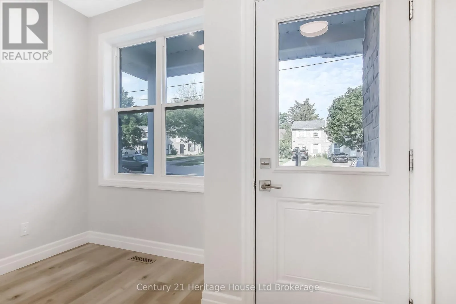 1 - 50 BLANDFORD STREET, #1