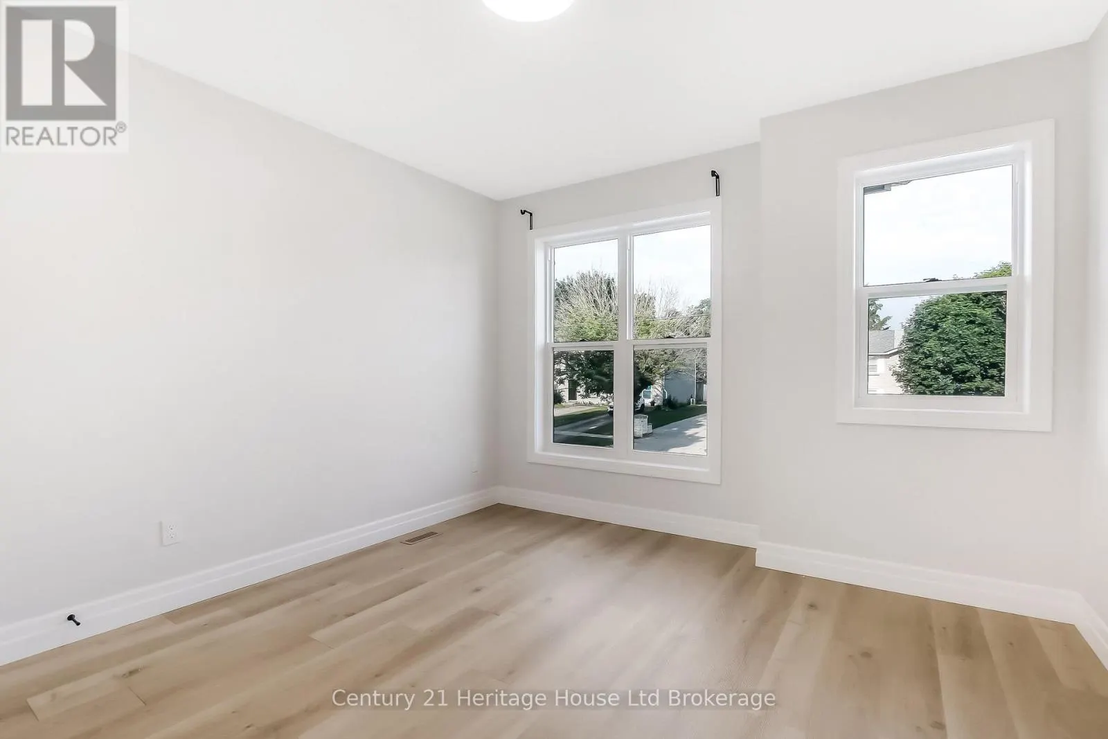1 - 50 BLANDFORD STREET, #1
