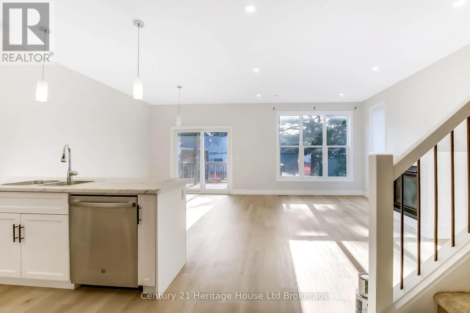 1 - 50 BLANDFORD STREET, #1