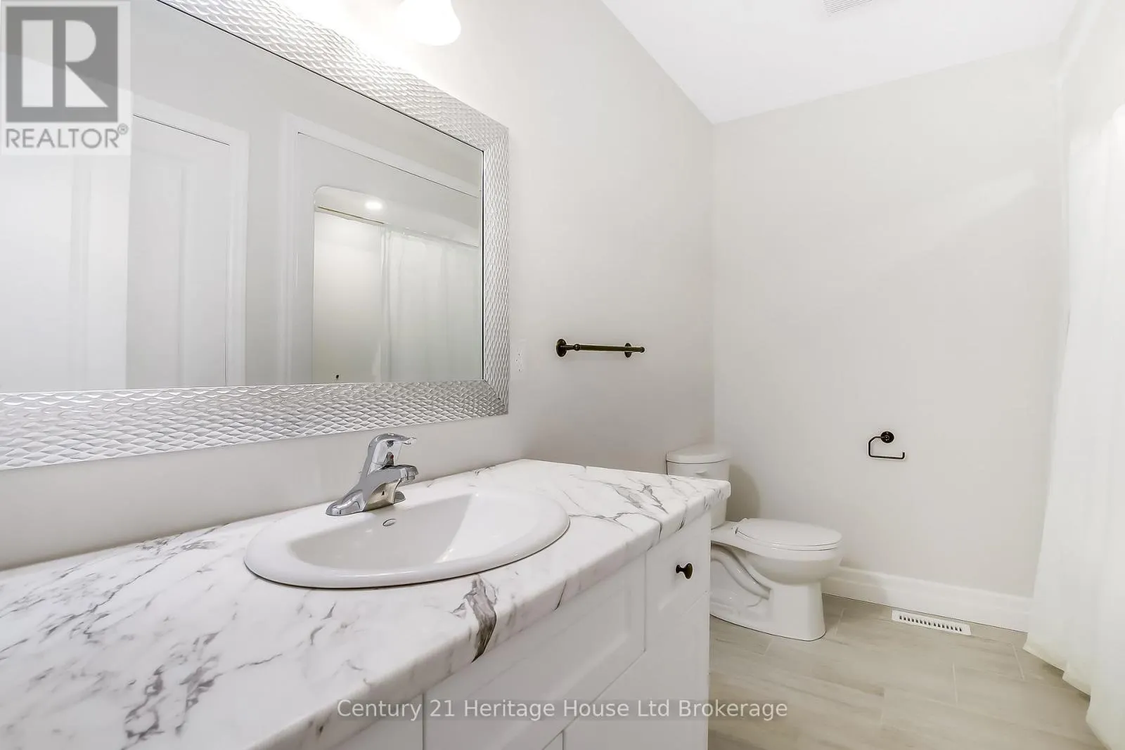 1 - 50 BLANDFORD STREET, #1