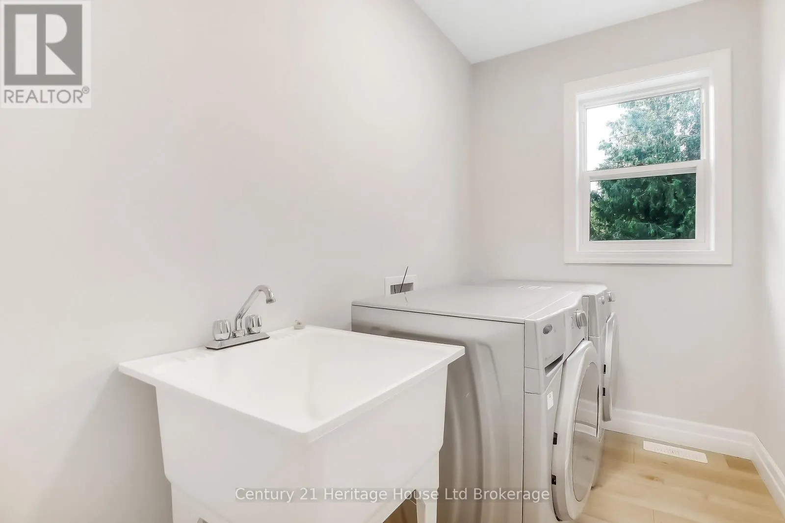 1 - 50 BLANDFORD STREET, #1