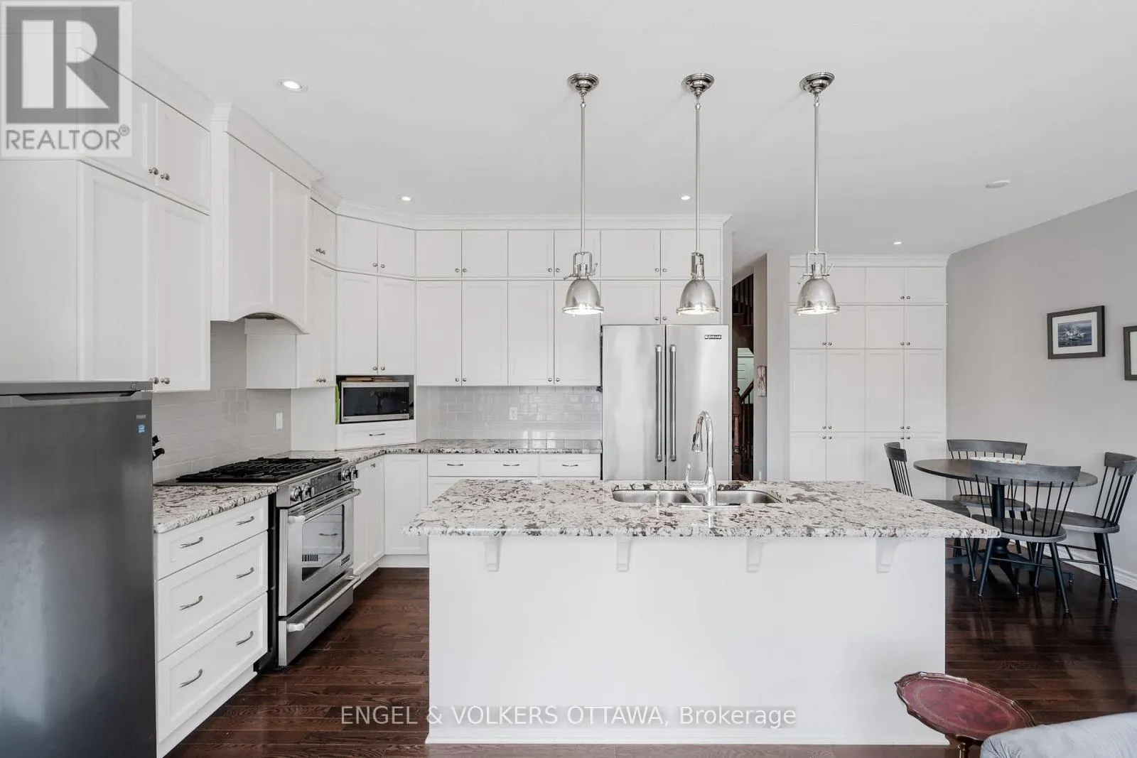 641 WILLOWMERE WAY