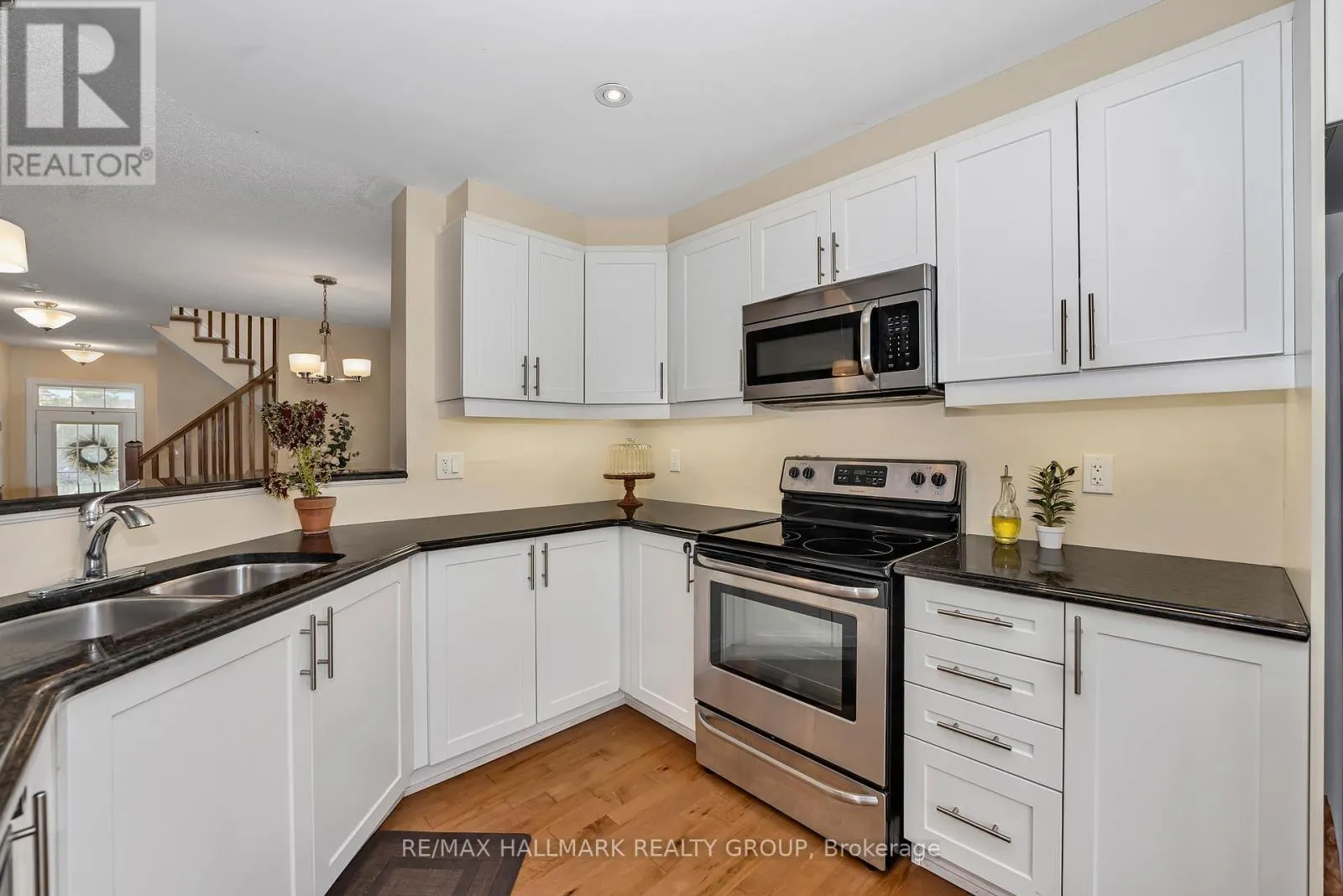 334 ASTELIA CRESCENT