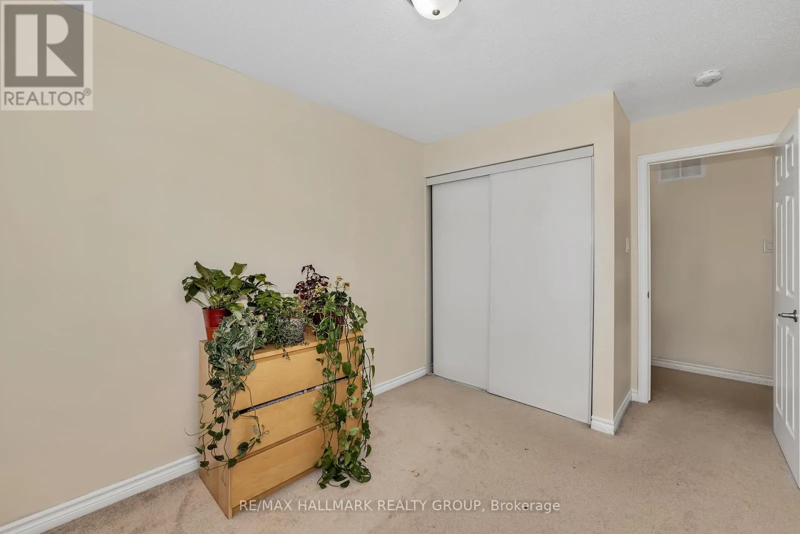 334 ASTELIA CRESCENT
