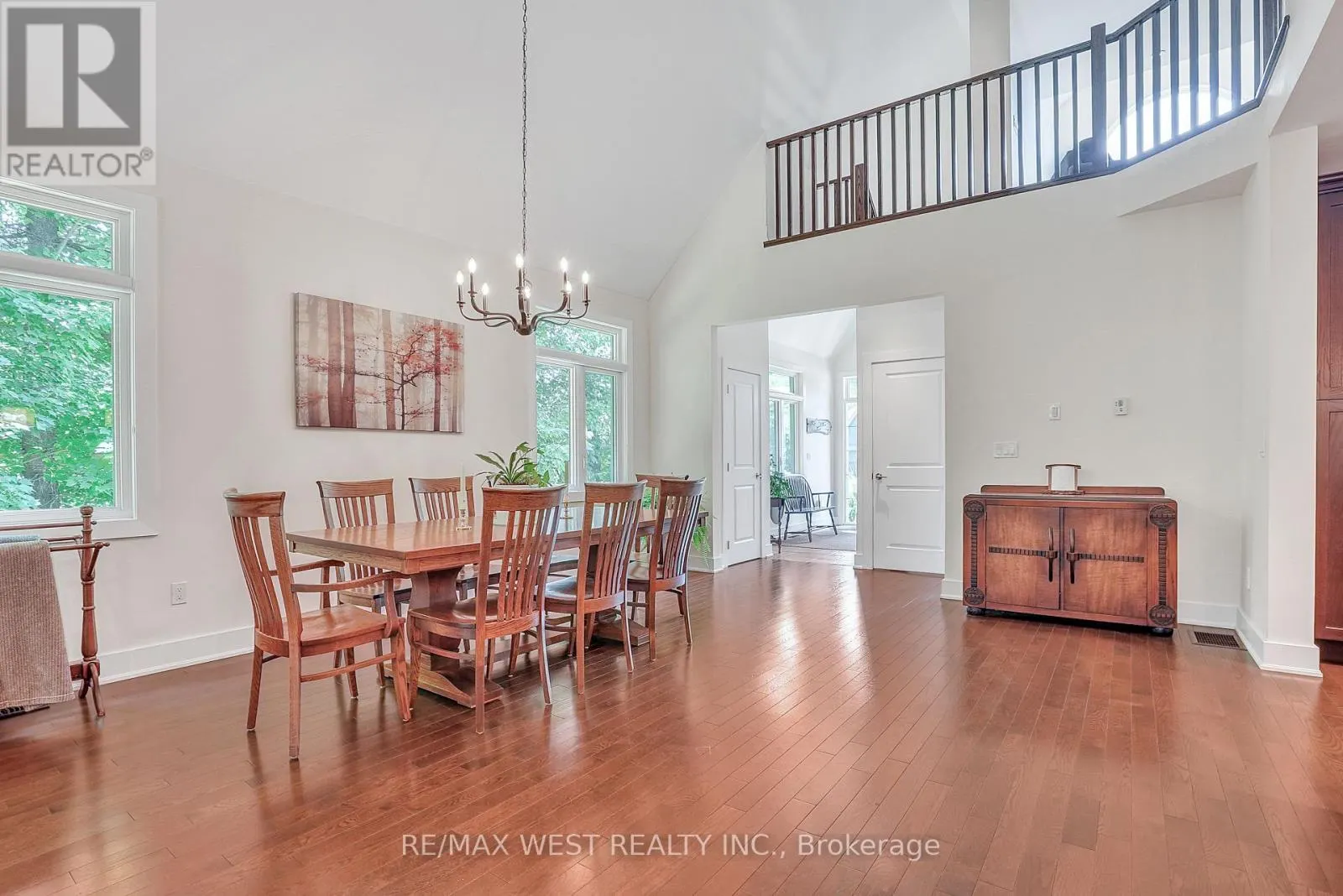 8 WESTWIND COURT