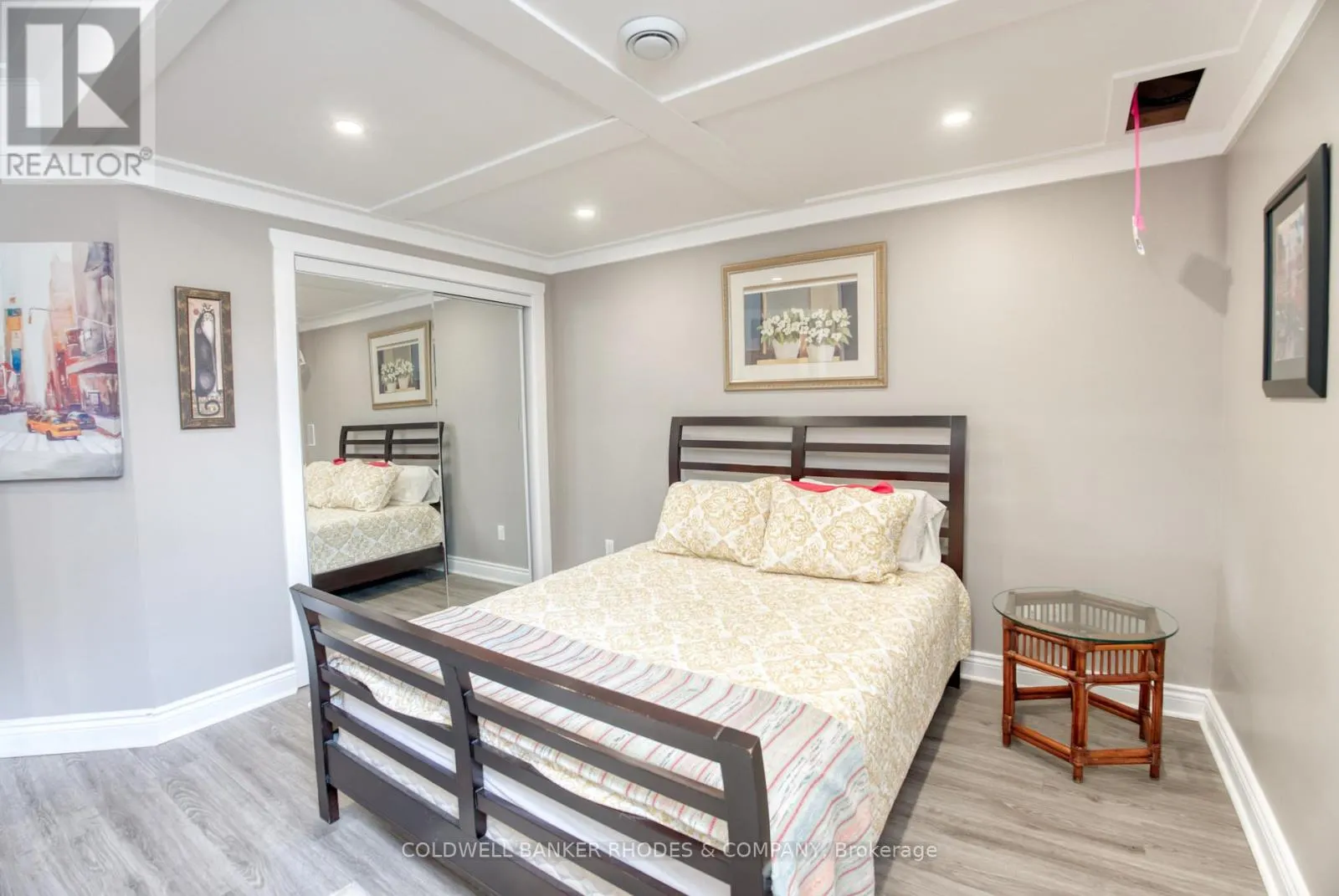 454 CREEKVIEW WAY