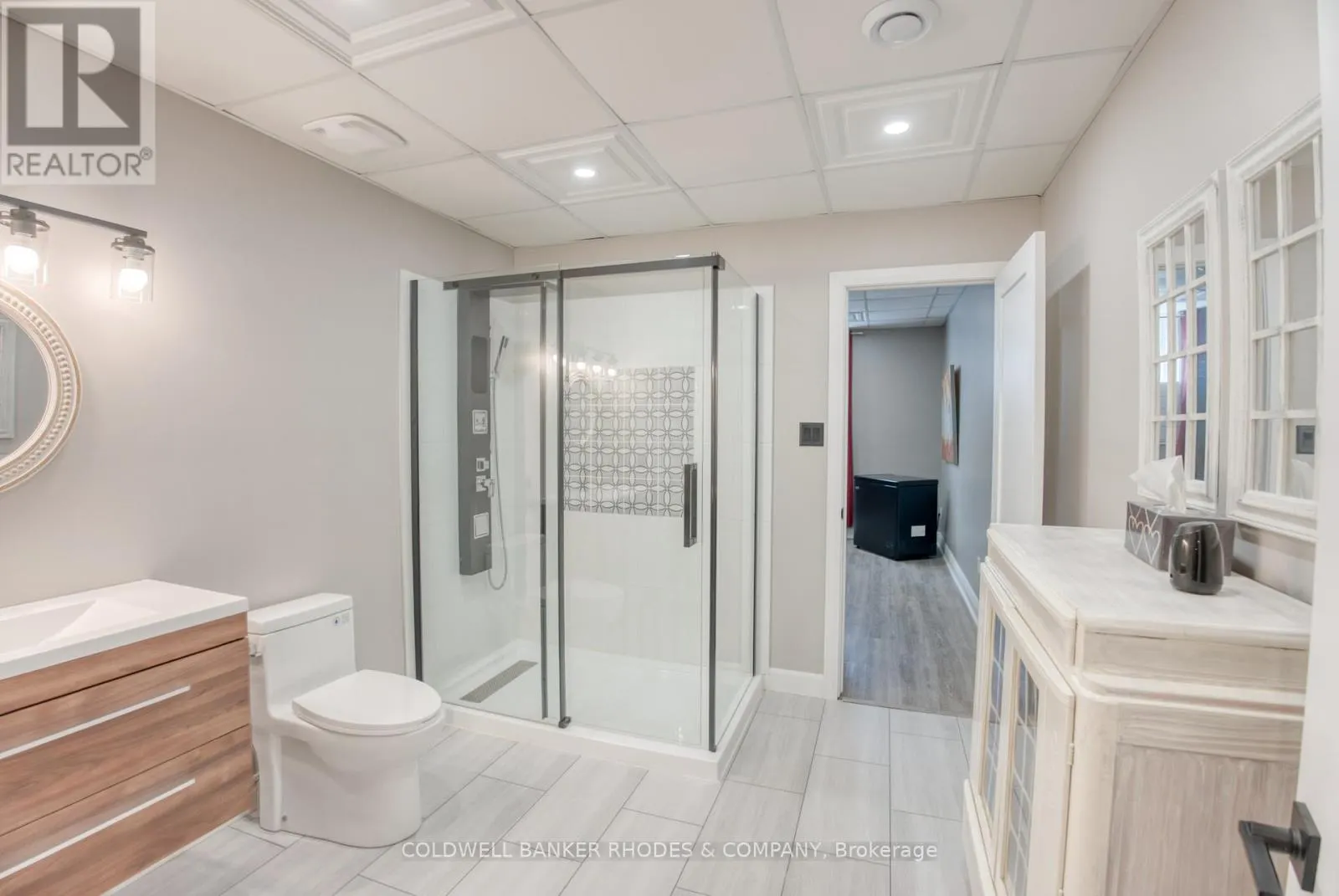 454 CREEKVIEW WAY
