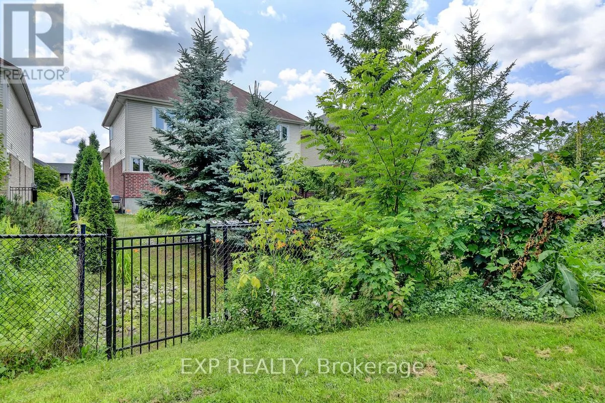 135 RIVERSEDGE CRESCENT