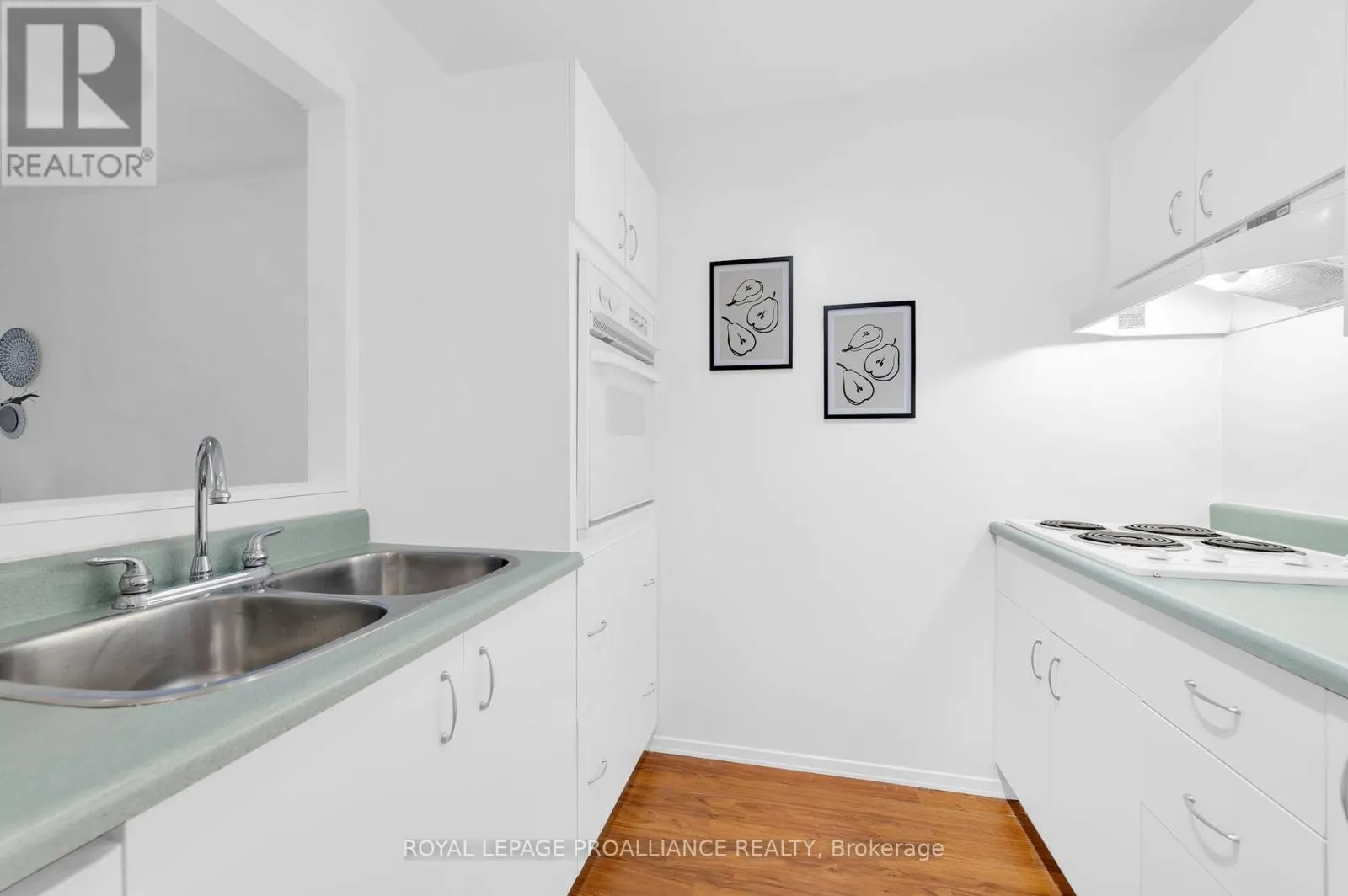 213 - 175 HAIG ROAD E, #213