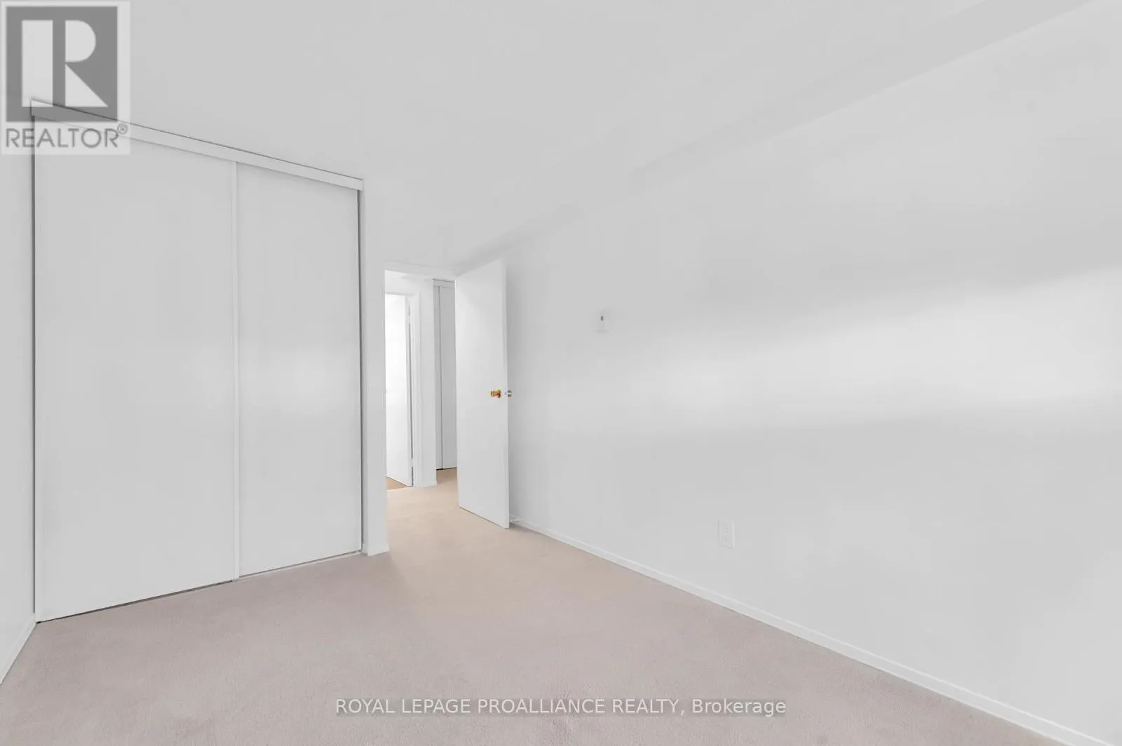 213 - 175 HAIG ROAD E, #213
