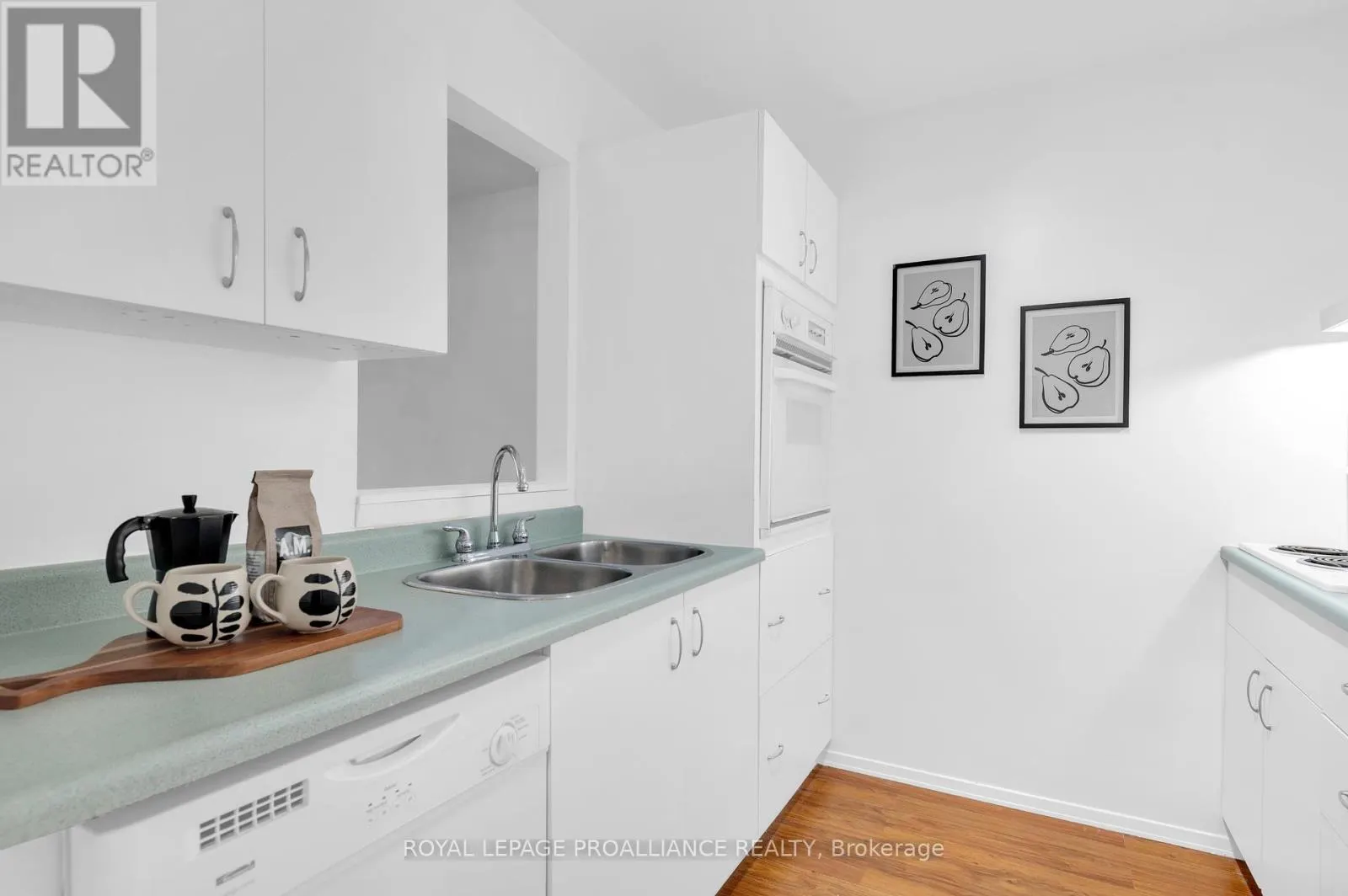 213 - 175 HAIG ROAD E, #213