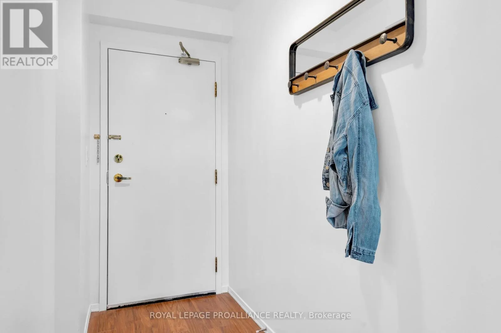213 - 175 HAIG ROAD E, #213
