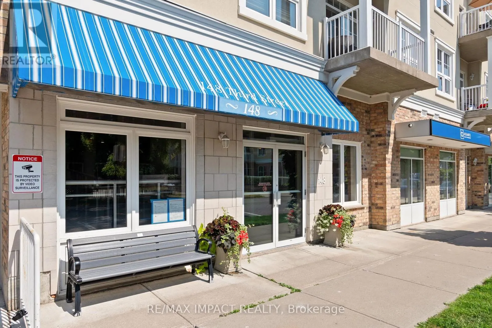 222 - 148 THIRD STREET, #222