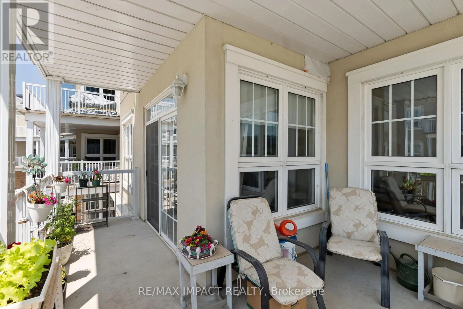 222 - 148 THIRD STREET, #222