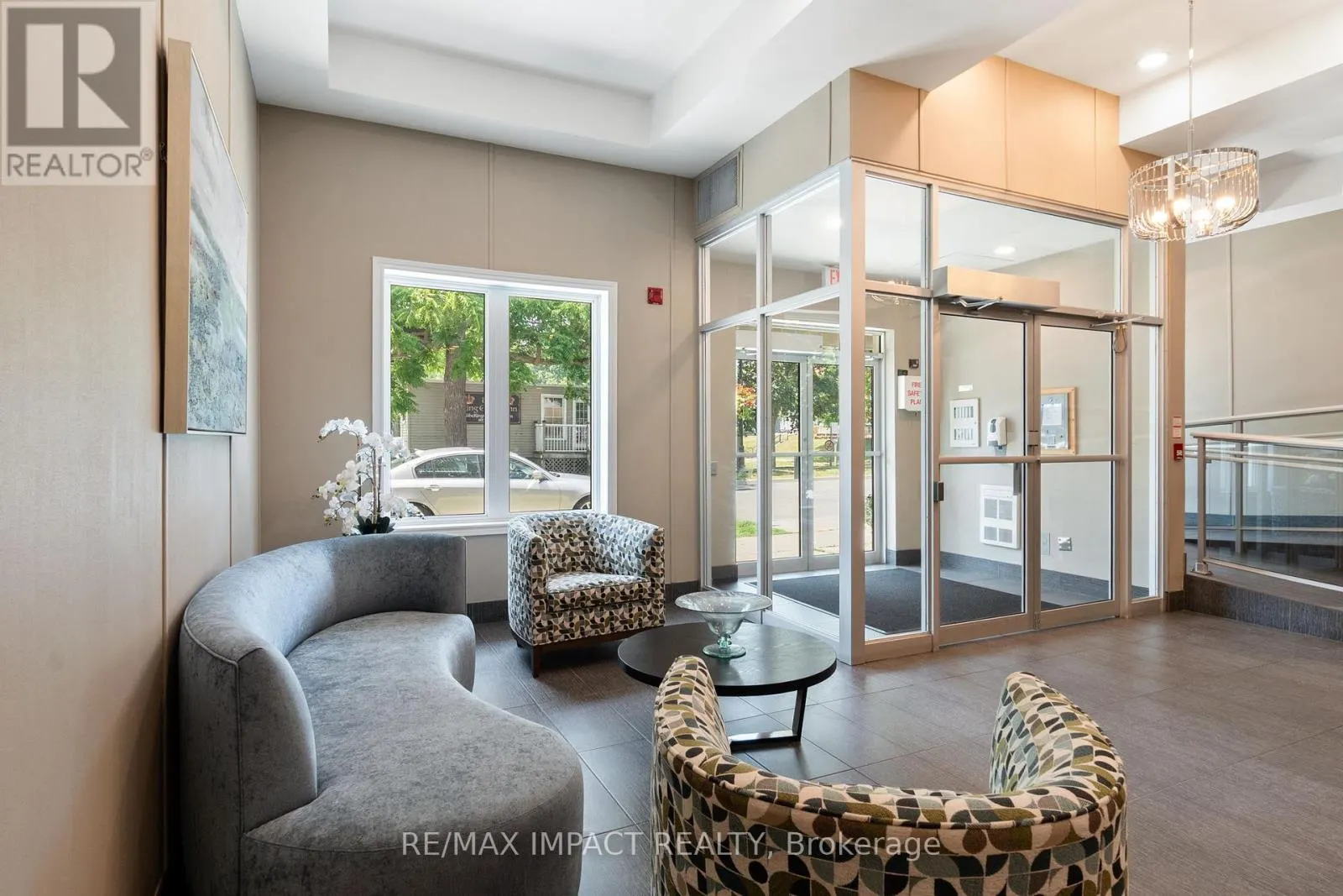 222 - 148 THIRD STREET, #222