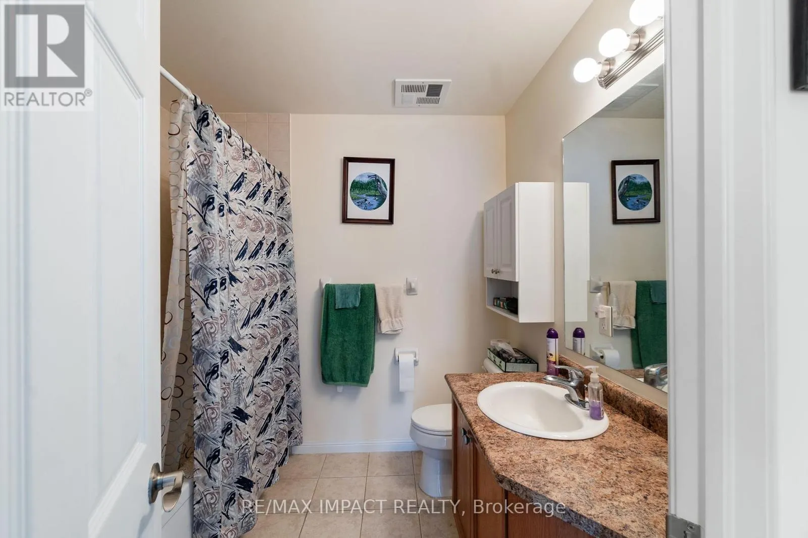 222 - 148 THIRD STREET, #222
