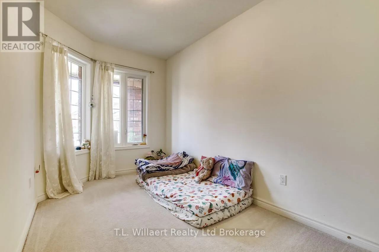 15 HARWOOD STREET