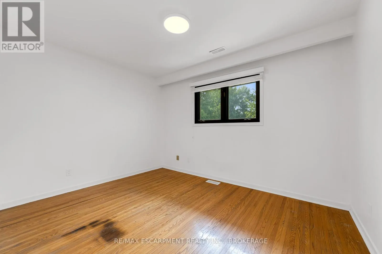 4252 WILLIAM STREET