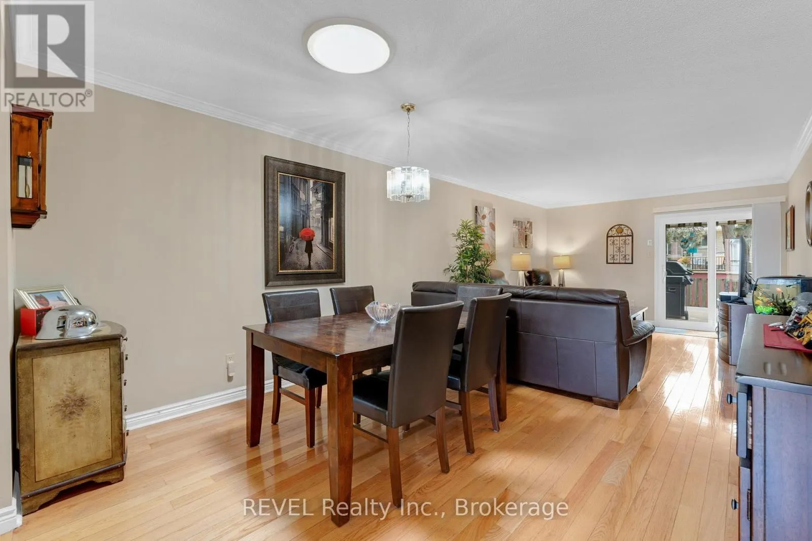 20 - 10 WENTWORTH DRIVE, #20