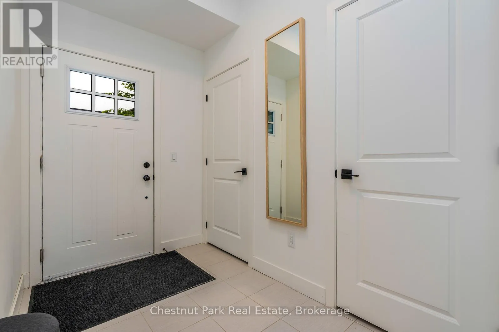 105 - 22 BECKWITH LANE, #105