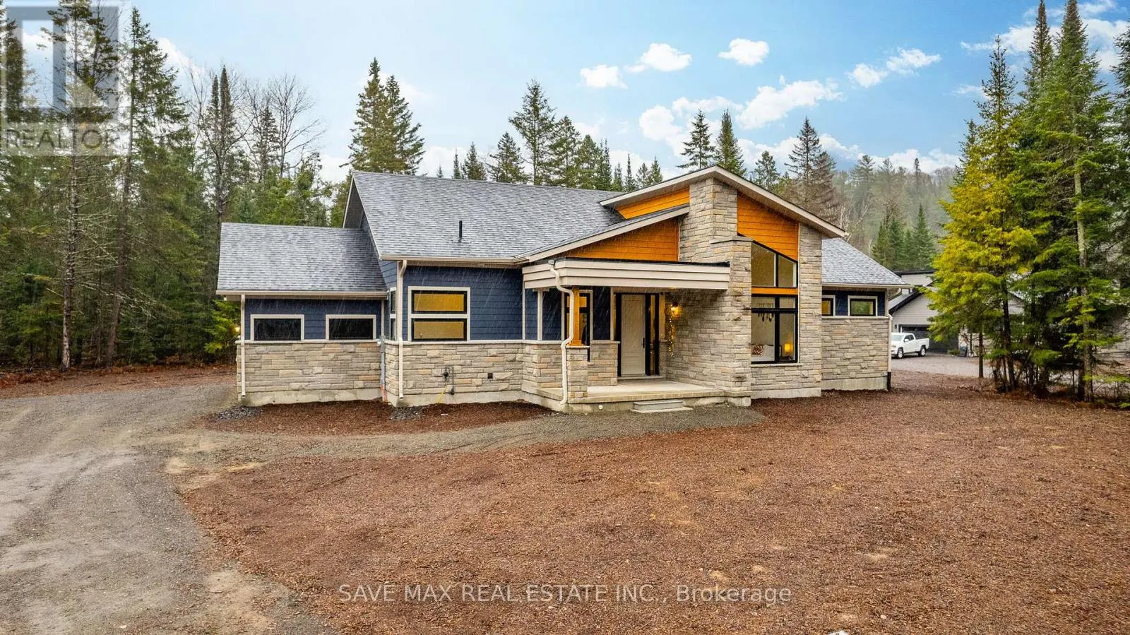 1049 GREENSVIEW DRIVE